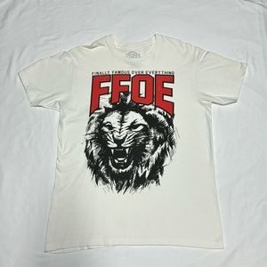 Men’s Finally Famous graphic crew neck short sleeve tshirt size large